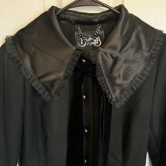 Killstar druantia winter coat XS - Picture 3 of 4